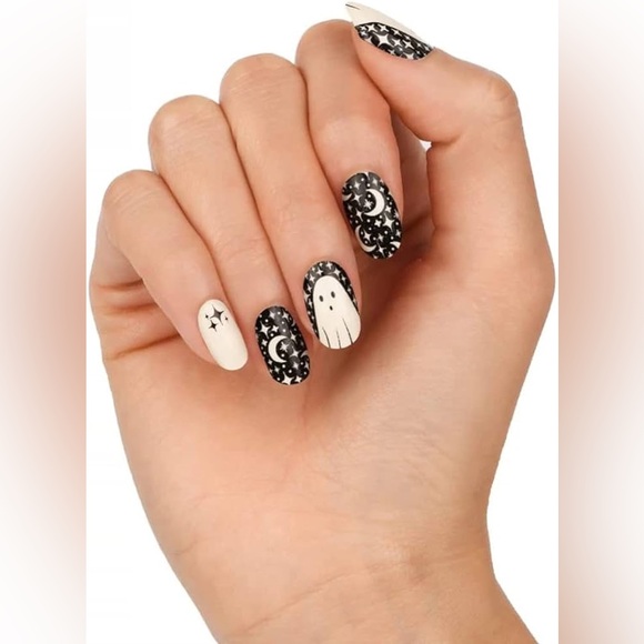 Color Street TOO GHOUL FOR YOU Ghost Glow In The Dark Halloween Moon Stars - Picture 7 of 10